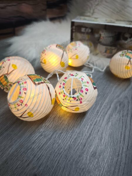 Dekoratyvinė girlianda 'Paper ball owl' - Vaizdas 2