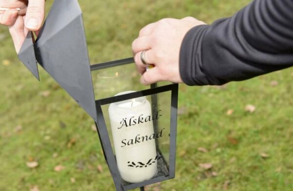 Įsmeigiamas žibintas 'Älskad-Saknad' - Vaizdas 3