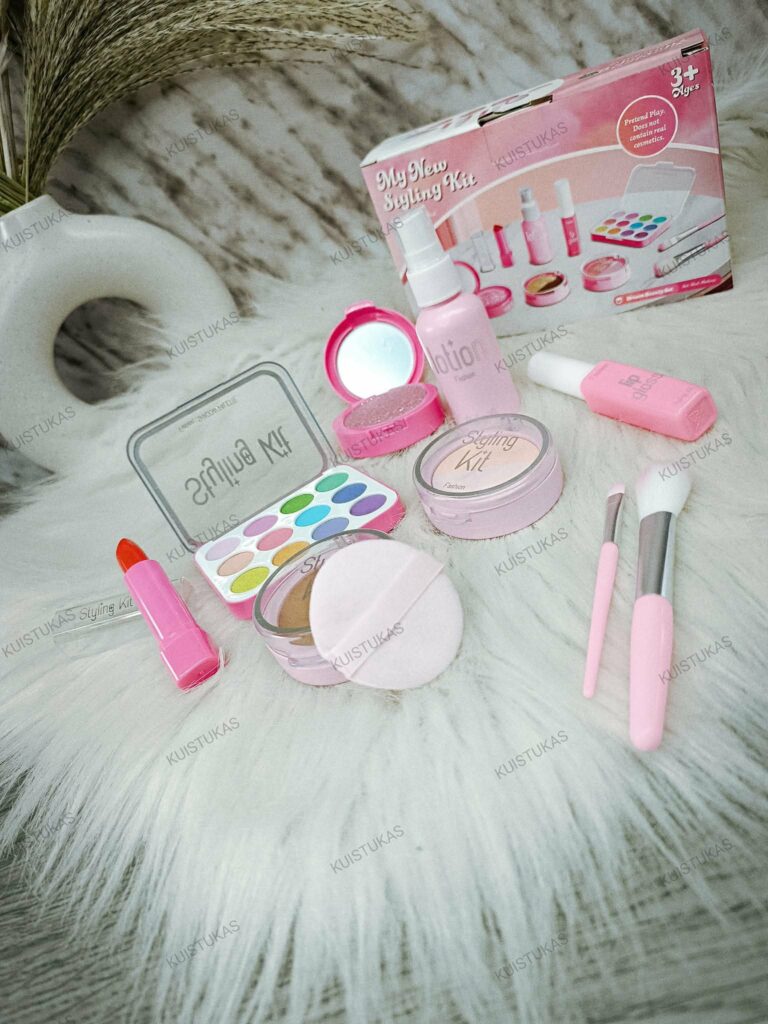 Vaikiškas- makiažo -rinkinys- „My Star Styling Kit“