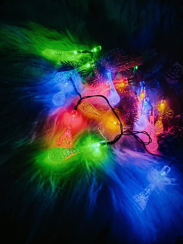 LED girlianda „Rainbow Drops“