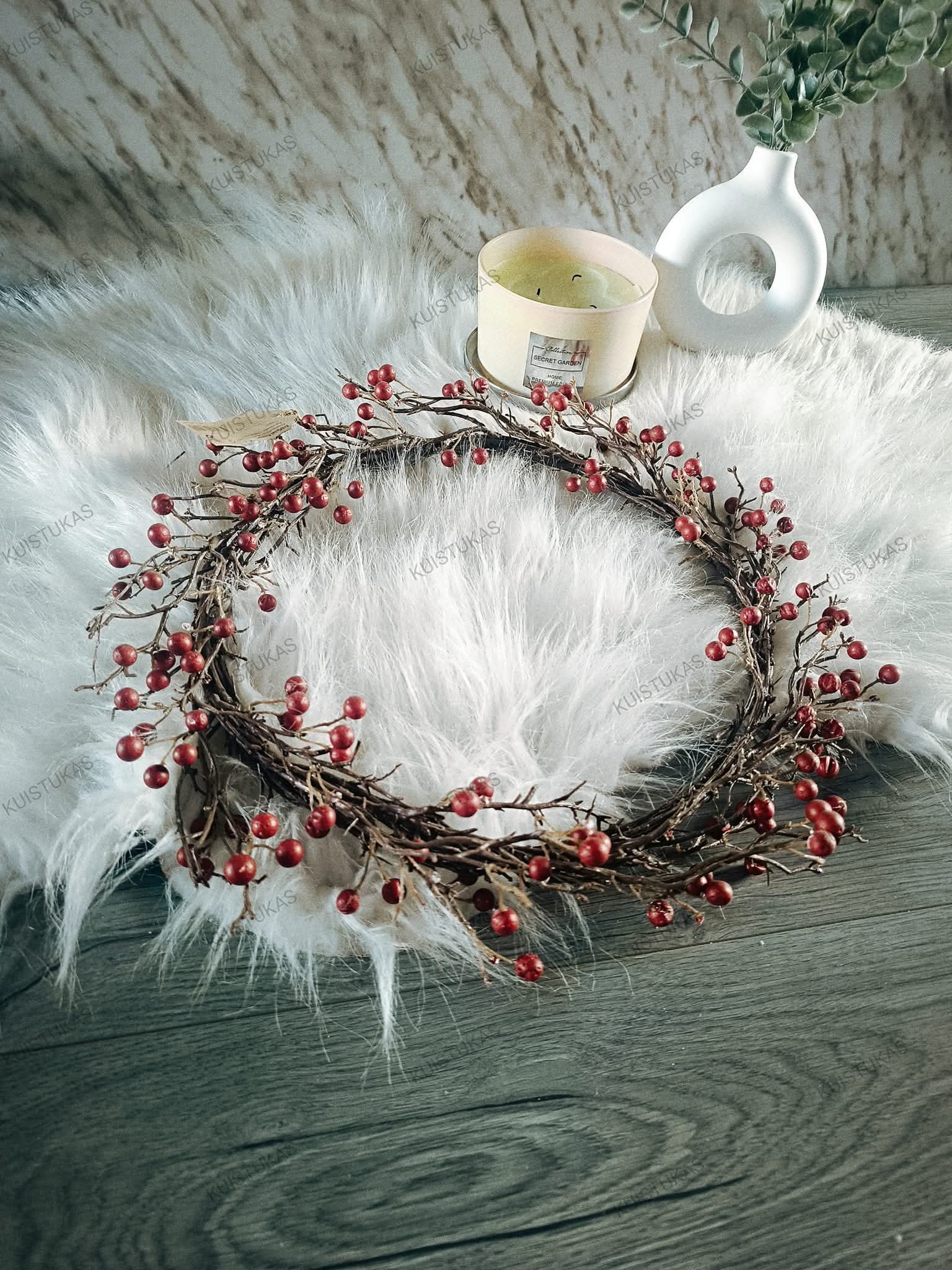 Vainikas 'Winter Berries'