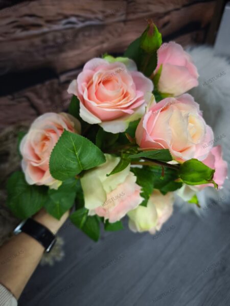 Dirbtinės rožės šaka 'Blush Harmony' - Vaizdas 3