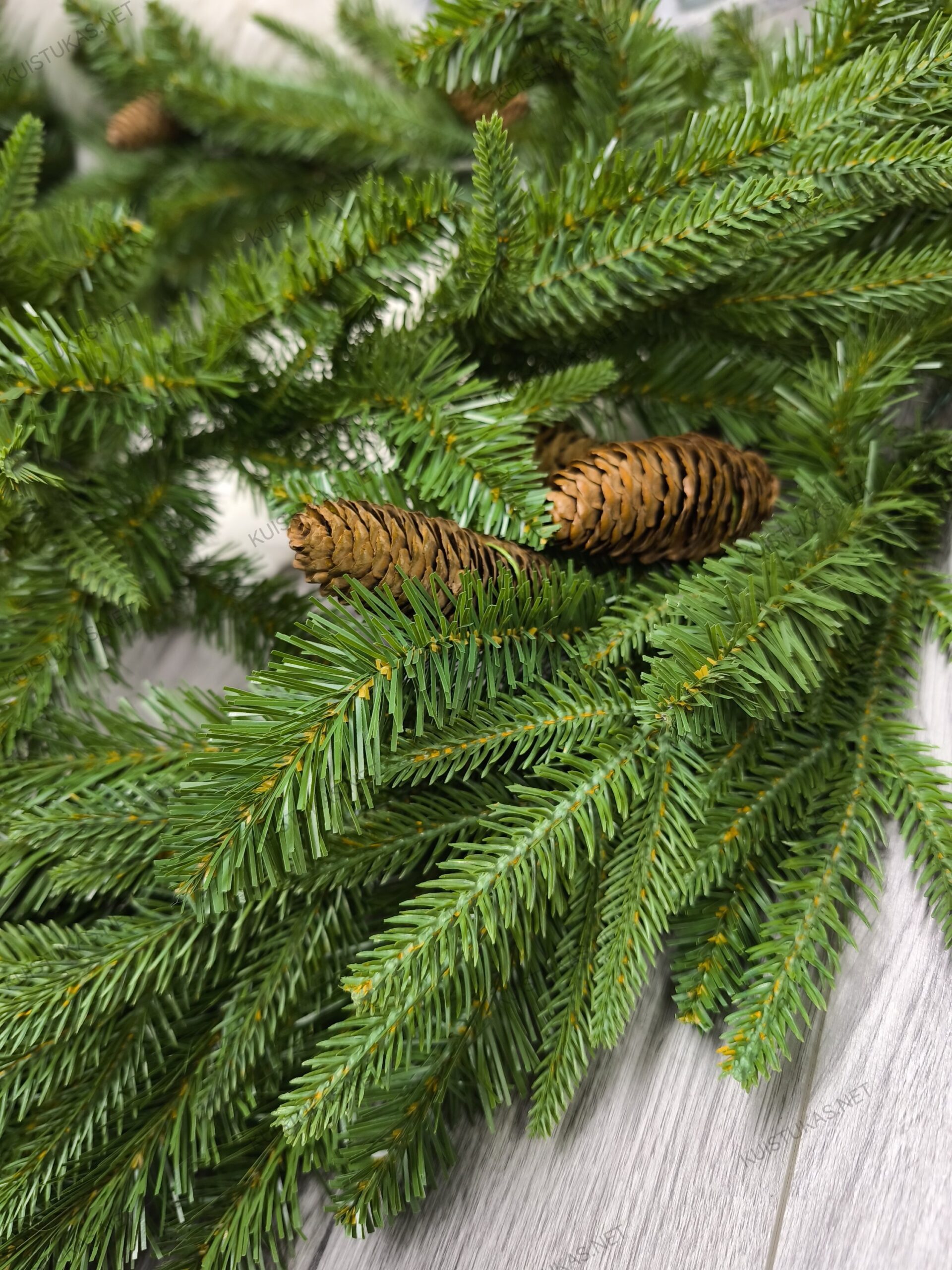 Dirbtinė eglės šaka 'Everpine' - Vaizdas 5