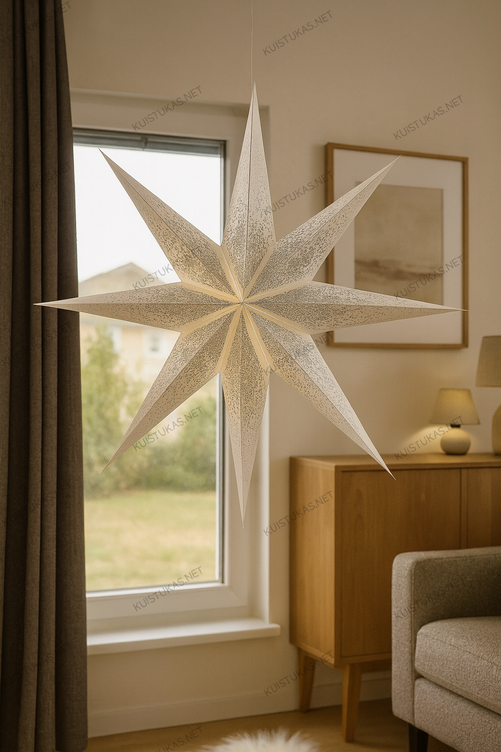 Popierinė žvaigždė 'Gnistra' - Vaizdas 2