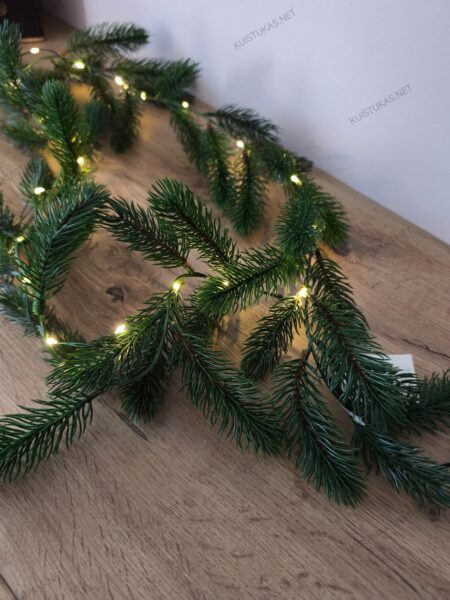 Dirbtinė eglės šaka 'Pine Glow'