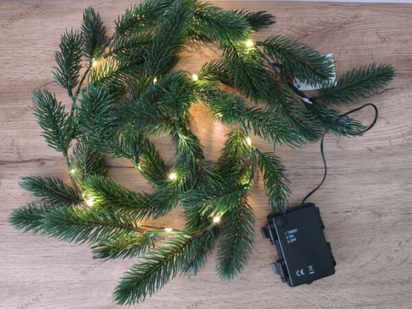 Dirbtinė eglės šaka 'Pine Glow' - Vaizdas 2