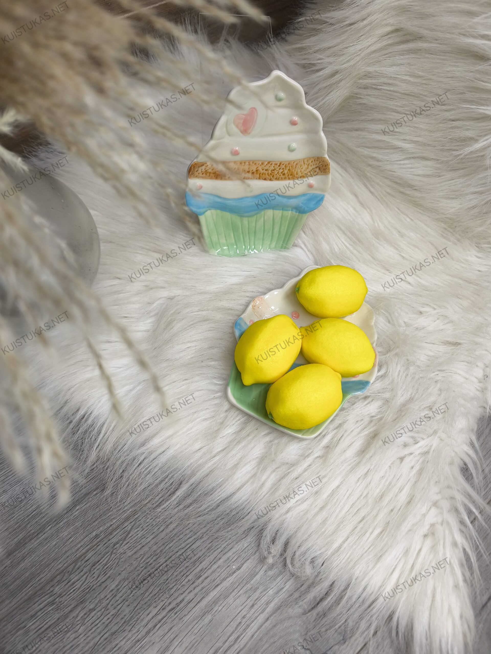 Dekoratyvinė lėkštė 'Keksiukas su širdelėmis' - Vaizdas 2