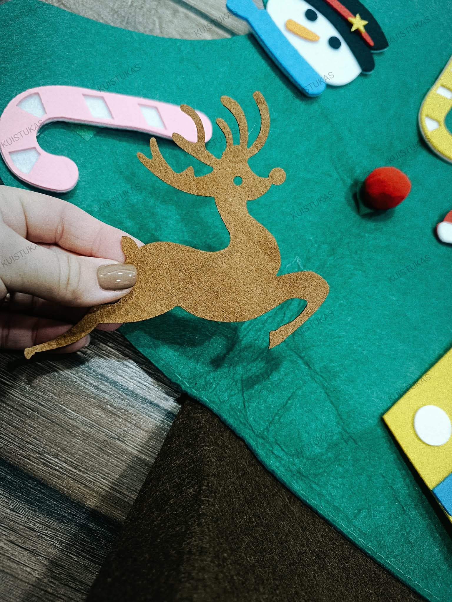 Pakabinama veltinio eglutė - Vaizdas 2