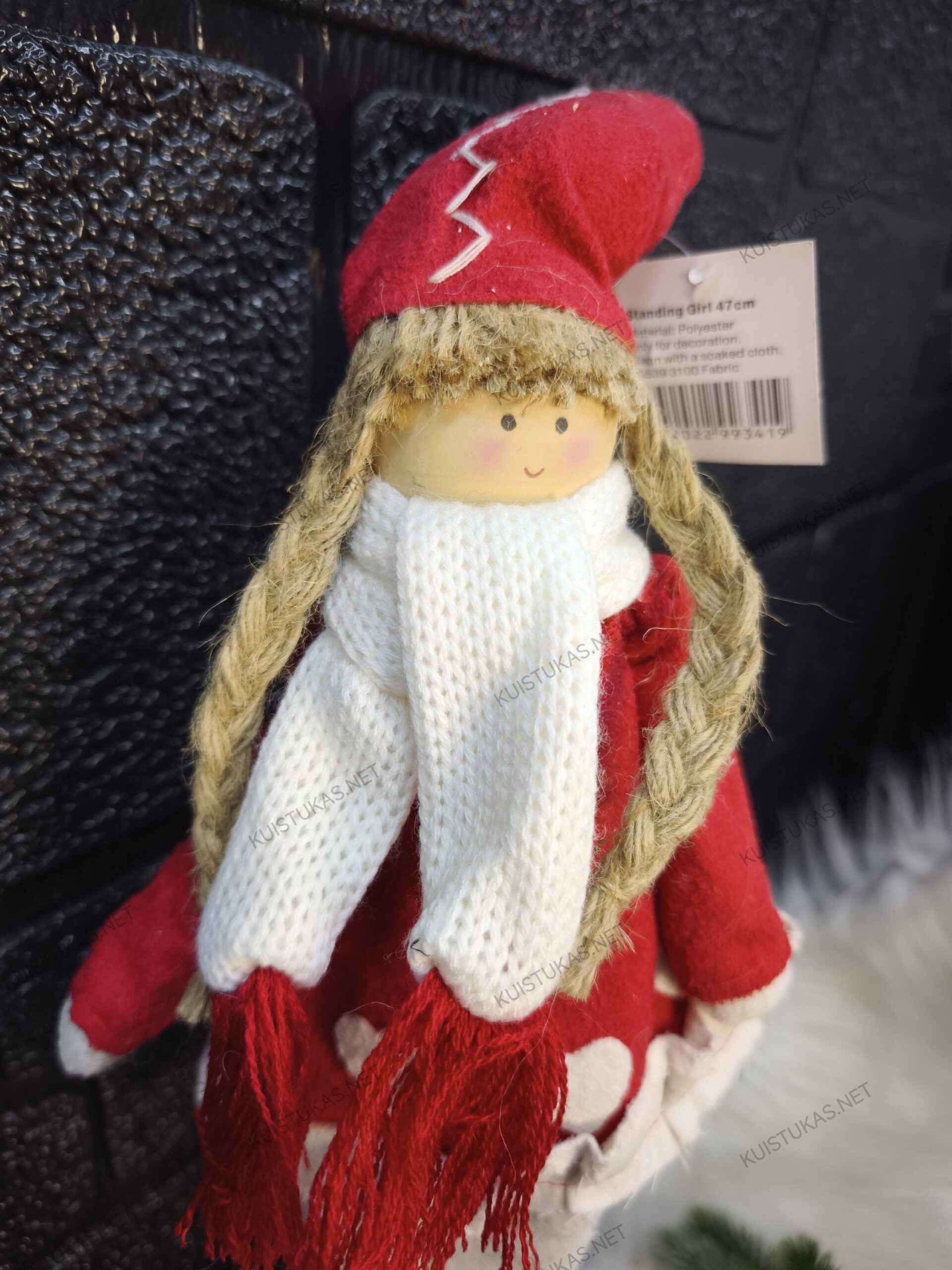 Stovinti mergaitė - Vaizdas 3