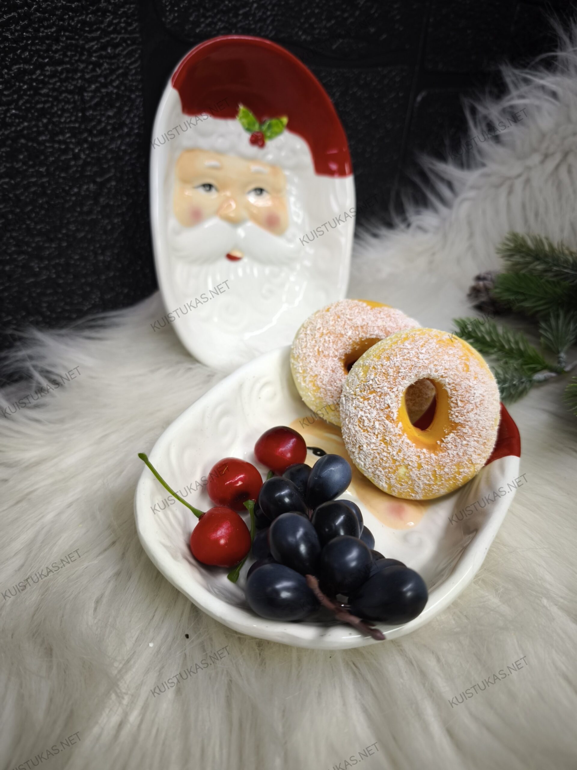 Serviravimo indas 'Santa'