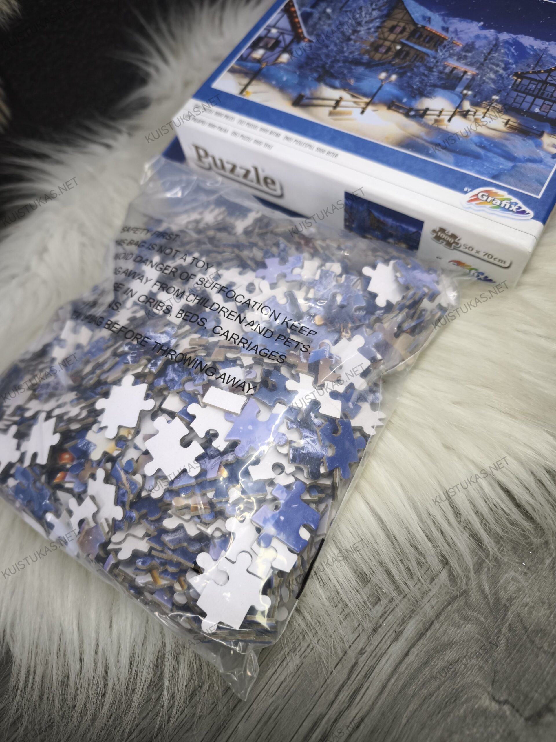 Dėlionė 'Vinter House' - Vaizdas 4