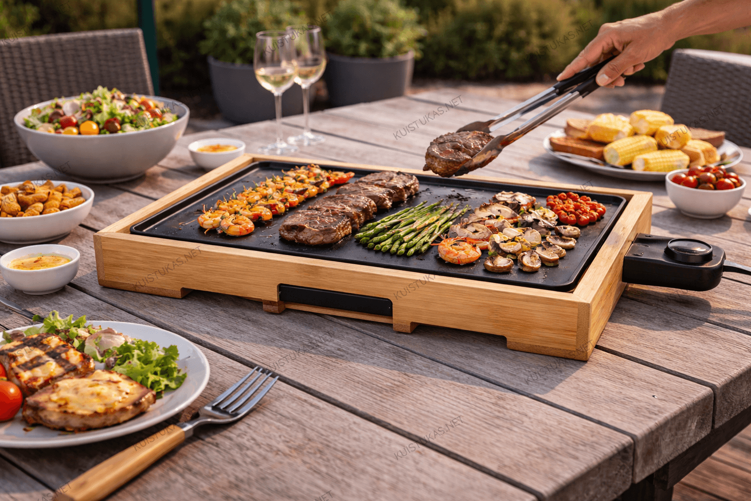 Bambukinis stalo grilis 'Tristar PD-8786'