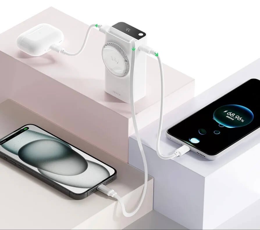 Išorinė baterija su ištraukiamu USB-C laidu 'iWalk'
